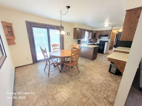 Dining - 1101 E Meadow Grove Blvd, Appleton, WI 54915 photo 1 of 3