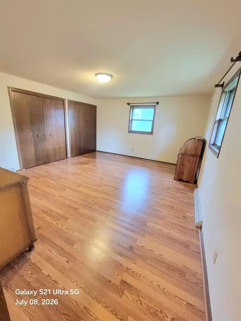 Bedroom - 1101 E Meadow Grove Blvd, Appleton, WI 54915 photo 3 of 9
