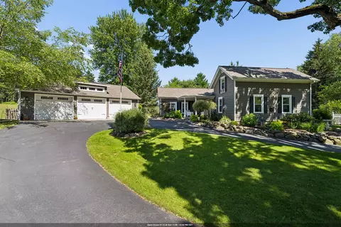 815 Grandview Rd, Hortonville, WI 54944