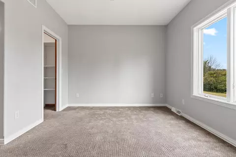 Bedroom - 11 Corn Silk Ct, Wrightstown, WI 54180 photo 5 of 6