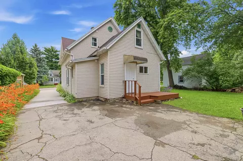 Exterior - 615 N Bateman St, Appleton, WI 54911 photo 7 of 7