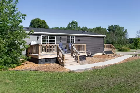 Exterior - 2941 Huebscher Rd, Abrams, WI 54101 photo 4 of 4