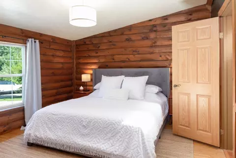 Bedroom - 2941 Huebscher Rd, Abrams, WI 54101 photo 1 of 4