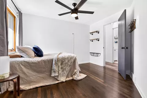 Bedroom - 11 Willow Ct, Appleton, WI 54911 photo 4 of 6