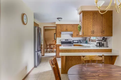 Kitchen - 1715 N Viola St, Appleton, WI 54911 photo 4 of 4