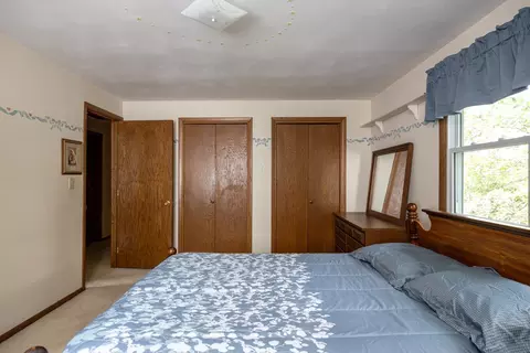 Bedroom - 1715 N Viola St, Appleton, WI 54911 photo 4 of 7