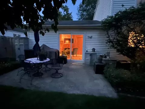 Exterior - 1715 N Viola St, Appleton, WI 54911 photo 14 of 17
