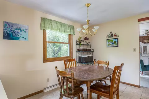 Dining - 1715 N Viola St, Appleton, WI 54911 photo 2 of 2