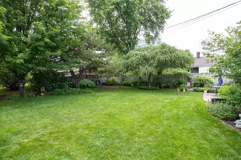 Exterior - 1715 N Viola St, Appleton, WI 54911 photo 12 of 17