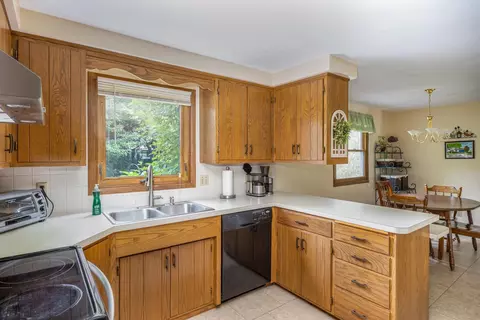 Kitchen - 1715 N Viola St, Appleton, WI 54911 photo 3 of 4