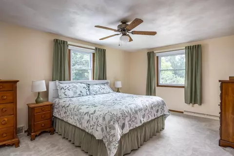 Bedroom - 1715 N Viola St, Appleton, WI 54911 photo 1 of 7
