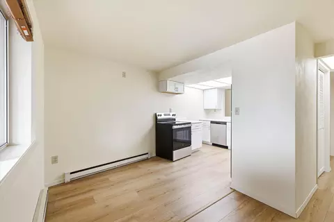 Other - 1001 S Oneida St #2E, Appleton, WI 54915 photo 1 of 5