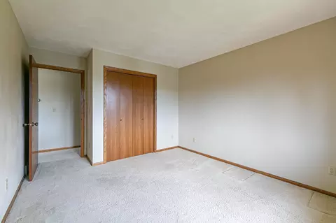 Bedroom - w2759 Brookhaven Drive, Appleton, WI 54915 photo 5 of 6
