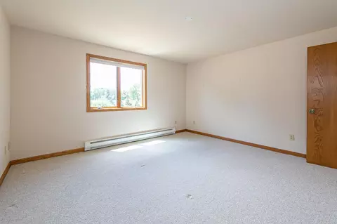 Bedroom - w2759 Brookhaven Drive, Appleton, WI 54915 photo 3 of 6