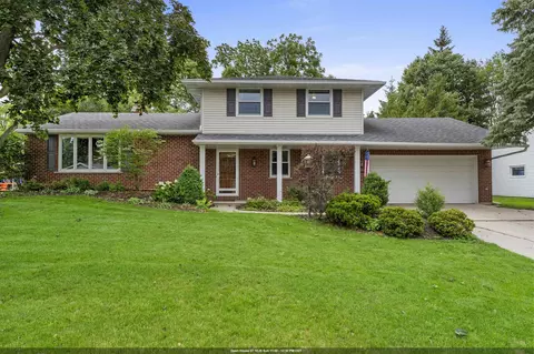 619 Saratoga St, Green Bay, WI 54303