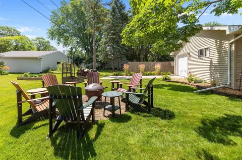 Exterior - 418 S Weimar St, Appleton, WI 54915 photo 7 of 15