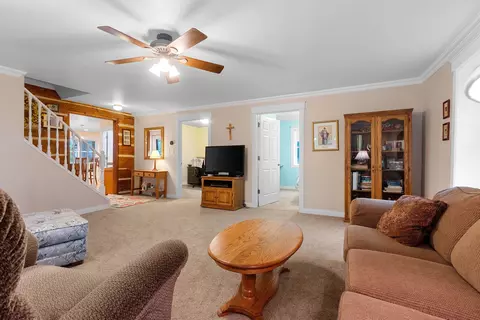 Living - n2025 Willow Road, Pulaski, WI 54162 photo 4 of 4