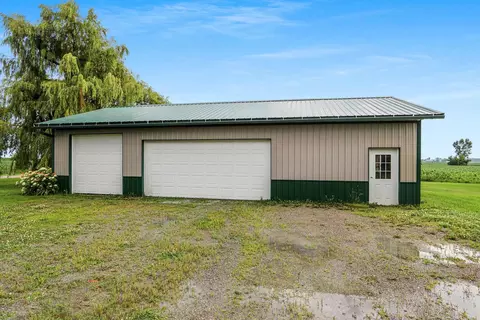 Exterior - n2025 Willow Road, Pulaski, WI 54162 photo 2 of 16