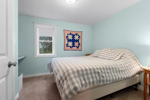 Bedroom - n2025 Willow Road, Pulaski, WI 54162 photo 1 of 9