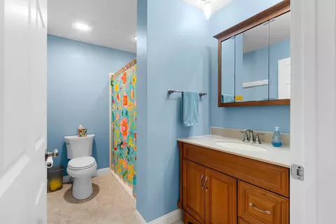 Bath - n2025 Willow Road, Pulaski, WI 54162 photo 1 of 3