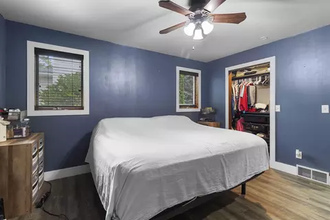 Bedroom - 24 Greves Ct, Appleton, WI 54914 photo 1 of 6