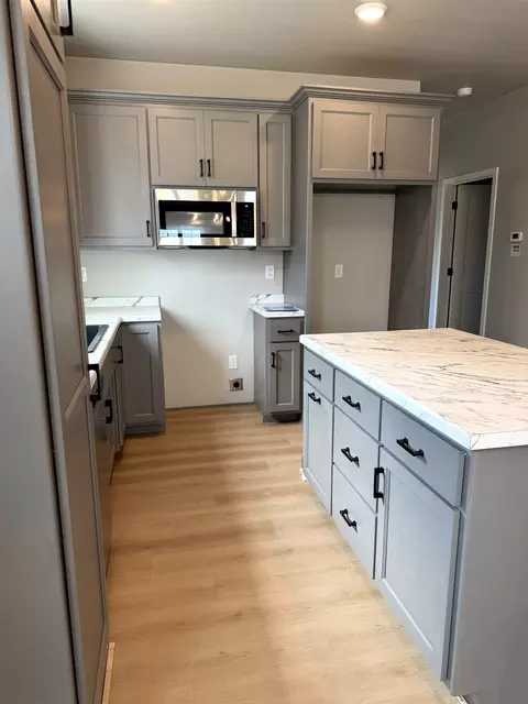 Kitchen - 2209 Golden Gate Dr, Appleton, WI 54913 photo 3 of 3