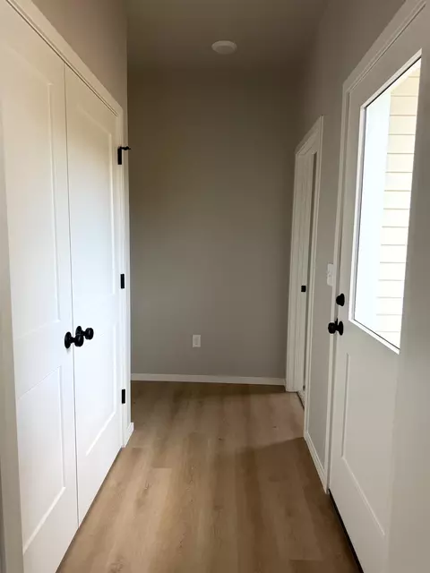 Entry Way - 2209 Golden Gate Dr, Appleton, WI 54913 photo 1 of 2