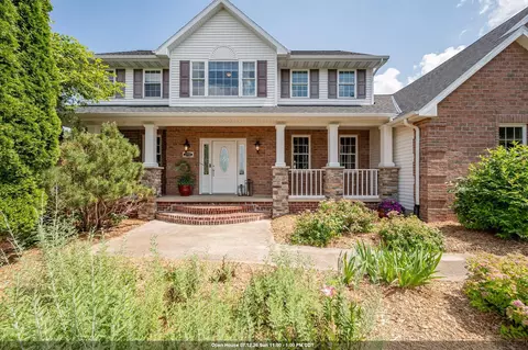 2756 Amethyst Ct, Green Bay, WI 54311
