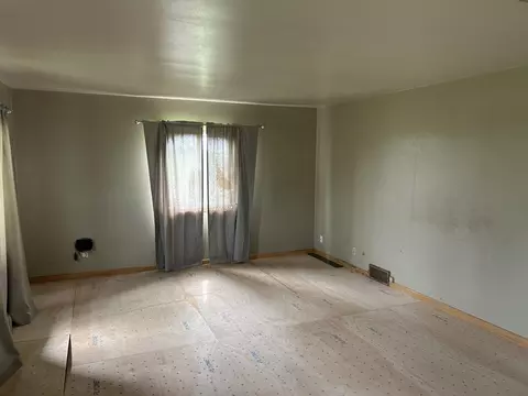 Living - w2337 County Road East, Cecil, WI 54111 photo 1 of 1