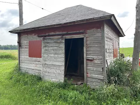 Other - w2337 County Road East, Cecil, WI 54111 photo 2 of 6
