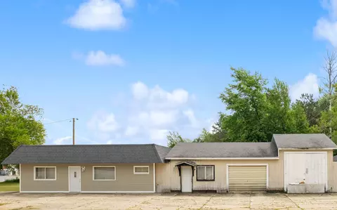 120 Meyer Ave, Peshtigo, WI 54157