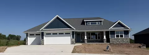 3062 Stone Fence Pl, Green Bay, WI 54311