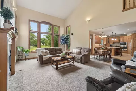 Living - 2917 E Fallcreek Ln, Appleton, WI 54913 photo 1 of 3