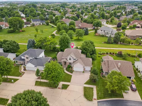 View/Area - 2917 E Fallcreek Ln, Appleton, WI 54913 photo 6 of 6