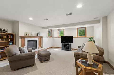Other - 2917 E Fallcreek Ln, Appleton, WI 54913 photo 4 of 10