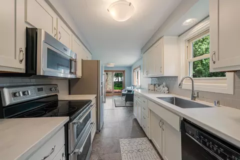 Kitchen - 1704 N Erb St, Appleton, WI 54911 photo 1 of 3