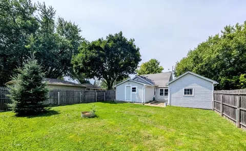 Exterior - 725 Main St, Wrightstown, WI 54180 photo 2 of 4