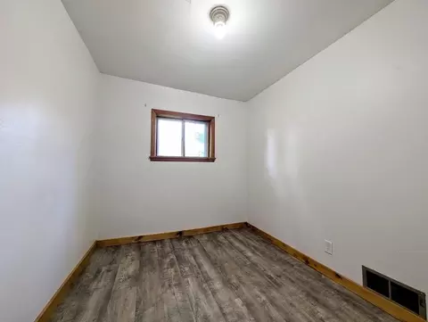 Bedroom - 725 Main St, Wrightstown, WI 54180 photo 3 of 4
