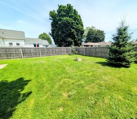 Exterior - 725 Main St, Wrightstown, WI 54180 photo 3 of 4
