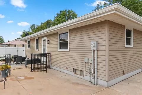 Other - 1718 Schaefer Cir, Appleton, WI 54915 photo 18 of 20