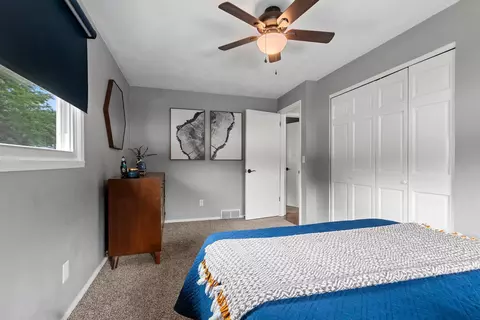 Bedroom - 1718 Schaefer Cir, Appleton, WI 54915 photo 1 of 5