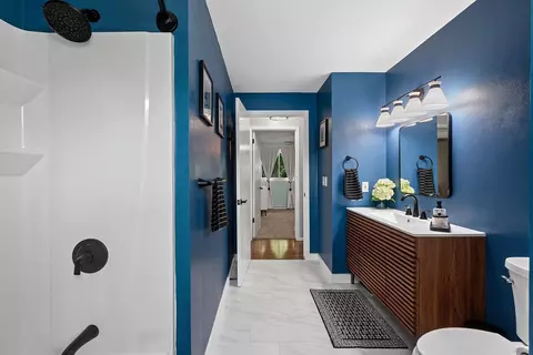 Bath - 1718 Schaefer Cir, Appleton, WI 54915 photo 1 of 3