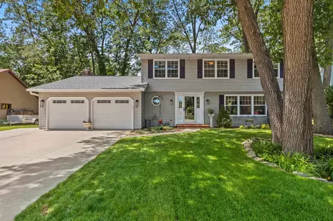2026 Candle Way, Green Bay, WI 54304