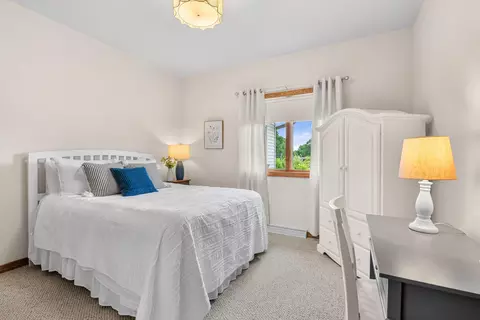 Bedroom - 1910 E Sylvan Ave, Appleton, WI 54915 photo 3 of 5