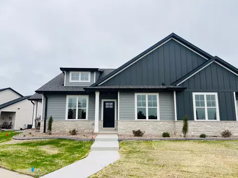2874 Howard Cmns, Howard, WI 54313