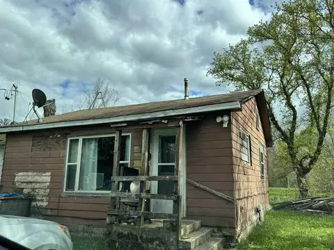 3901 W Beechnut Ave, Redgranite, WI 54970
