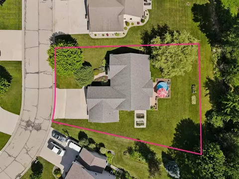 View/Area - w6445 Cherrybark Circle, Menasha, WI 54952 photo 3 of 5