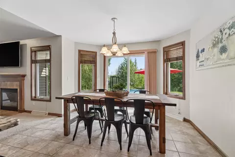 Dining - w6445 Cherrybark Circle, Menasha, WI 54952 photo 2 of 2