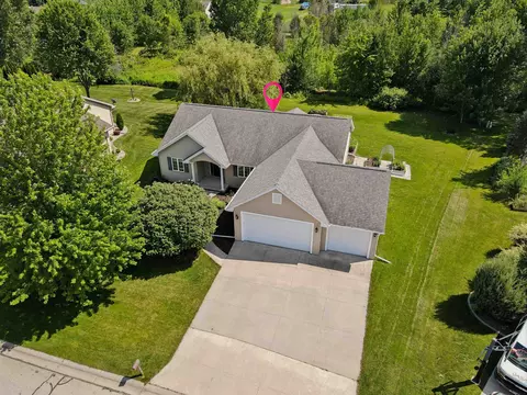 View/Area - w6445 Cherrybark Circle, Menasha, WI 54952 photo 1 of 5