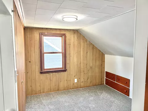 Bedroom - 2209 N Clark St, Appleton, WI 54911 photo 4 of 5